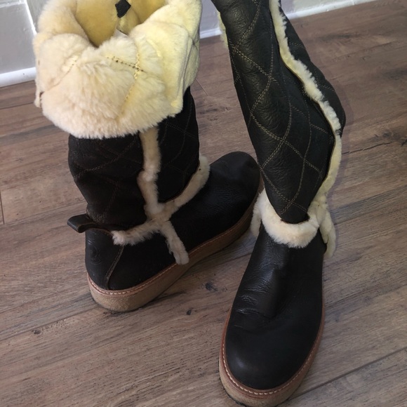Moncler boots - Picture 1 of 8